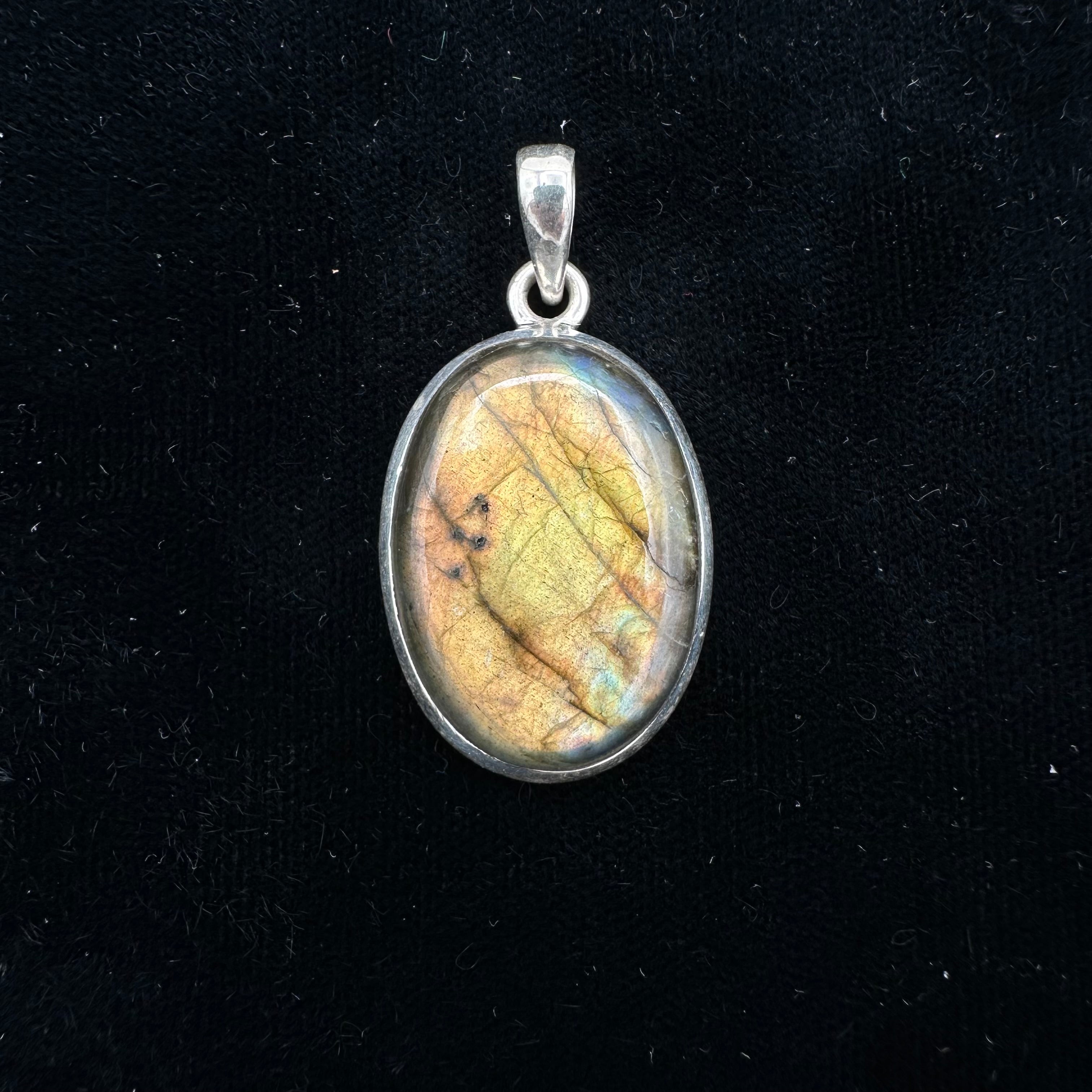 Labradorite Pendant