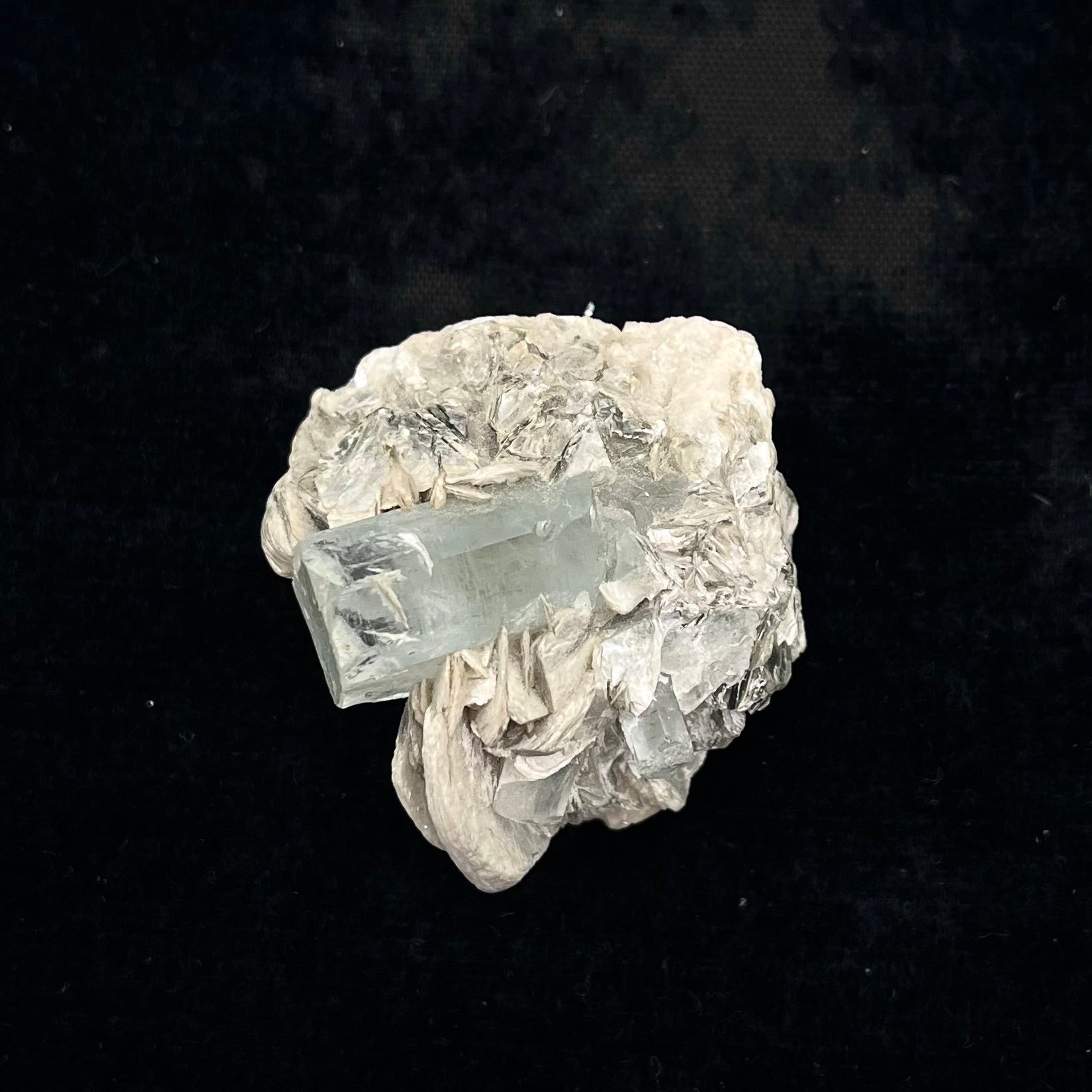 Aquamarine with Mica