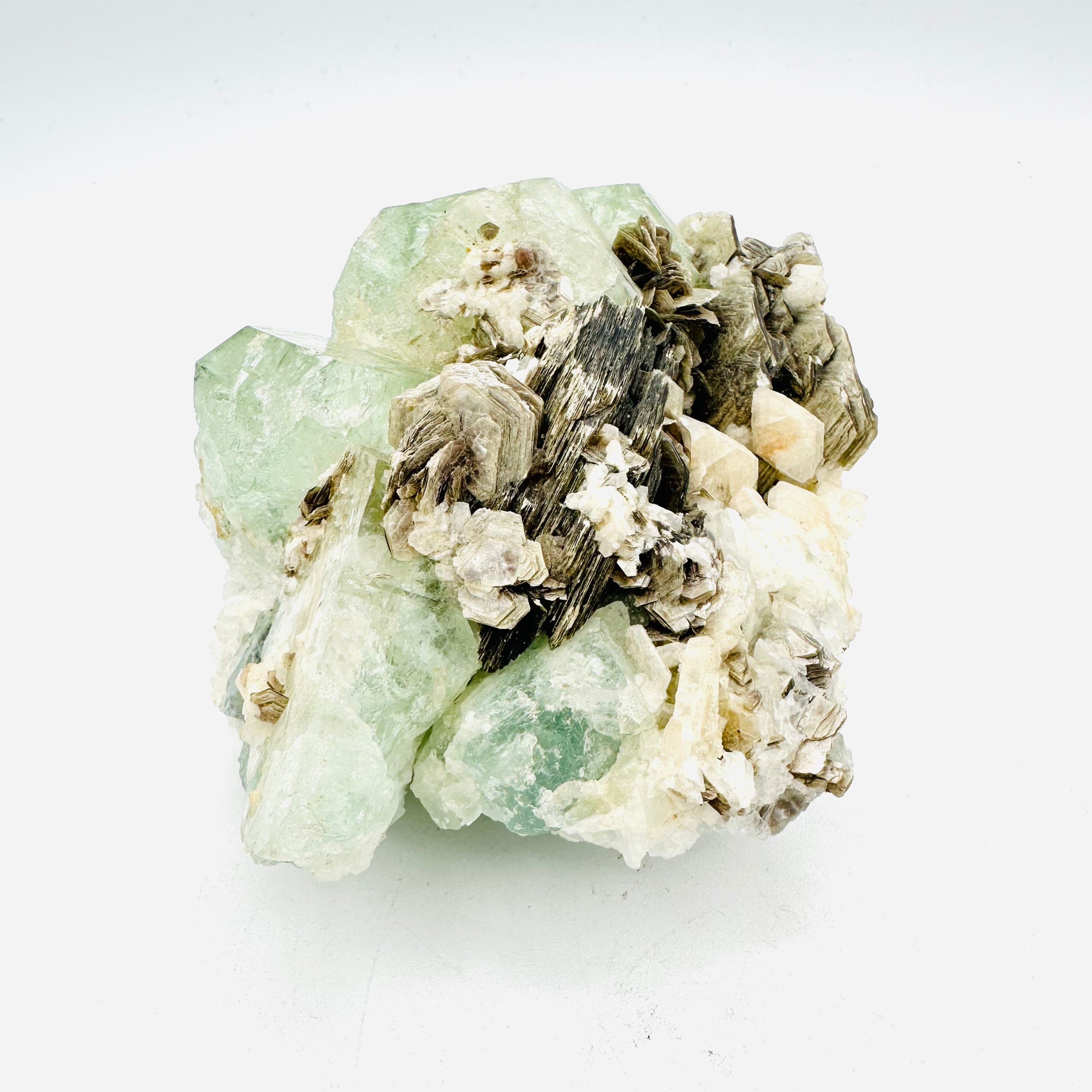Stunning Aquamarine and Mica